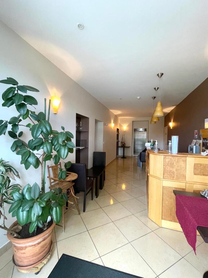 Auberge Cote Riviere Is-sur-Tille Exterior photo